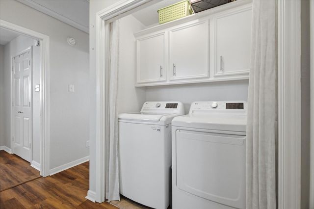 56 Tarpon Street, Bayou Vista, TX 77563