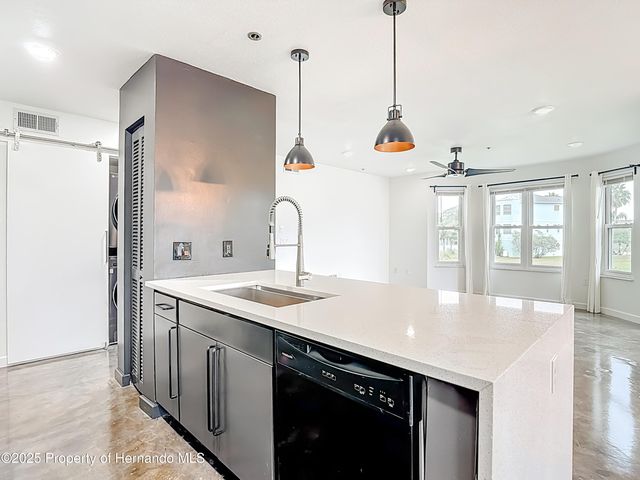 5722 Biscayne Court 103, New Port Richey, FL 34652