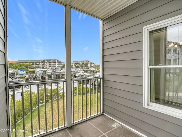 5722 Biscayne Court 103, New Port Richey, FL 34652