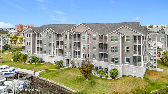 5722 Biscayne Court 103, New Port Richey, FL 34652