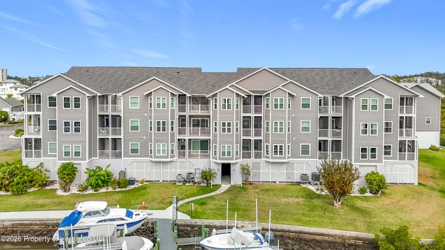 5722 Biscayne Court 103, New Port Richey, FL 34652