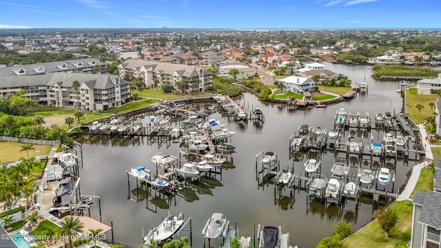 5722 Biscayne Court 103, New Port Richey, FL 34652