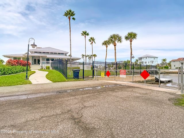 5722 Biscayne Court 103, New Port Richey, FL 34652