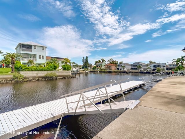 5722 Biscayne Court 103, New Port Richey, FL 34652