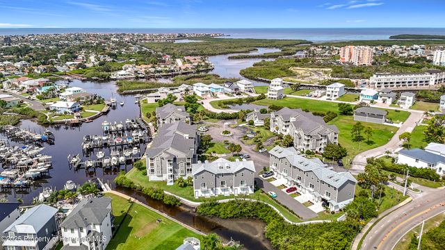 5722 Biscayne Court 103, New Port Richey, FL 34652