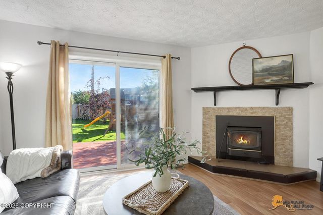 3571 Nebula Circle, Anchorage, AK 99517