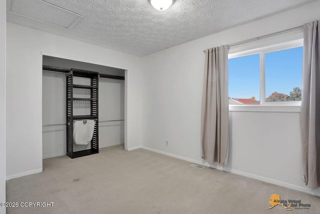 3571 Nebula Circle, Anchorage, AK 99517
