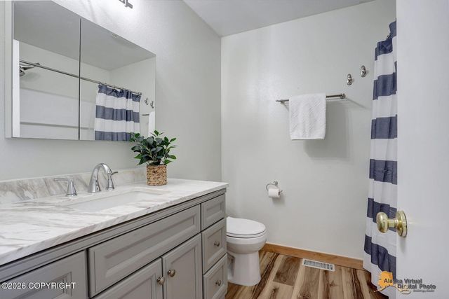 3571 Nebula Circle, Anchorage, AK 99517