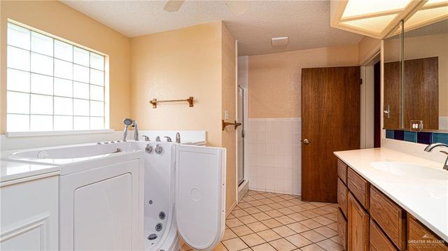 4201 Calahan Avenue, Edinburg, TX 78541