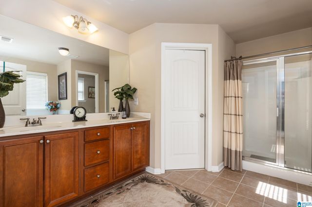 99 PUTTENUM WAY, Oxford, AL 36203