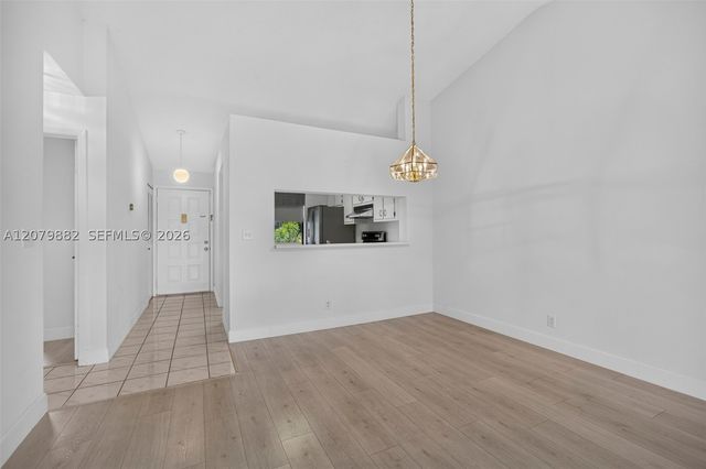 4626 Lucerne Lakes Blvd E 202, Lake Worth, FL 33467