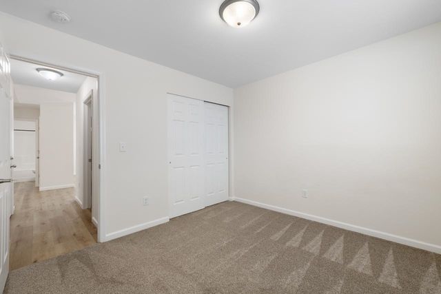 2525 Ivory St, Minot, ND 58703