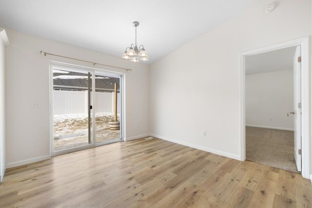 2525 Ivory St, Minot, ND 58703