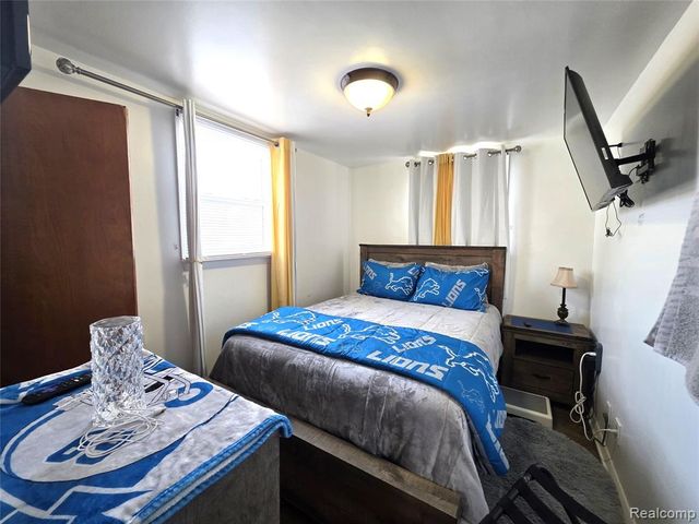 3131 Parkwood Avenue, Saginaw, MI 48601