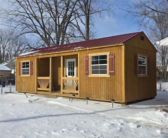 3131 Parkwood Avenue, Saginaw, MI 48601