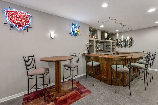 2991 Wagon Road, Elgin, IL 60124