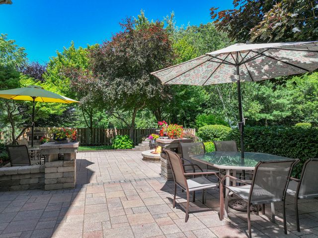 2991 Wagon Road, Elgin, IL 60124