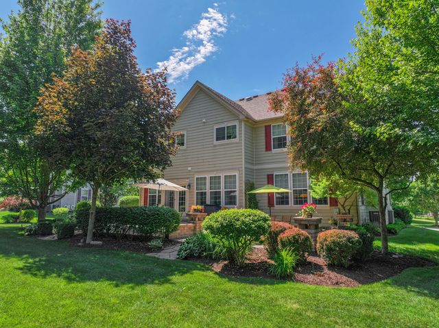 2991 Wagon Road, Elgin, IL 60124