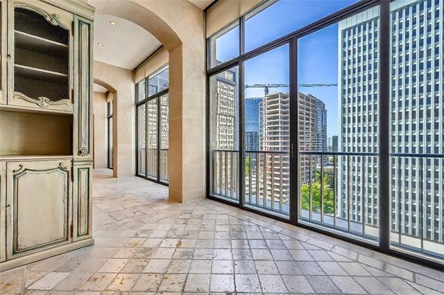 147 15th NE Street 16C, Atlanta, GA 30309