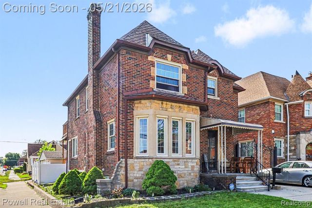 17503 Prairie Street, Detroit, MI 48221