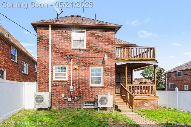 17503 Prairie Street, Detroit, MI 48221