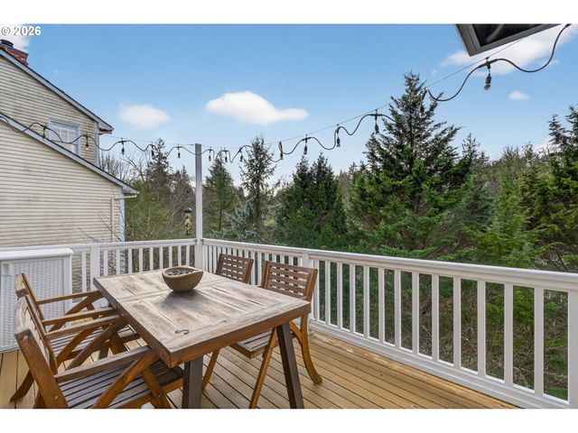 1531 Nw MORGAN Ln, Portland, OR 97229