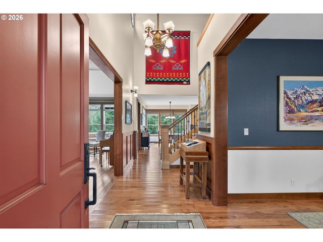 1531 Nw MORGAN Ln, Portland, OR 97229