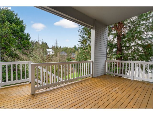 1531 Nw MORGAN Ln, Portland, OR 97229