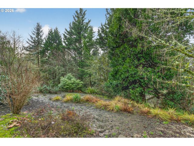 1531 Nw MORGAN Ln, Portland, OR 97229