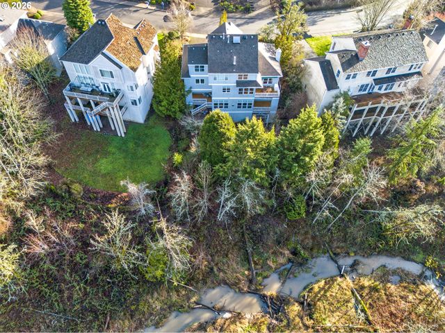 1531 Nw MORGAN Ln, Portland, OR 97229