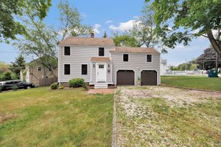 162 Sheppard Street, Stratford, CT 06614