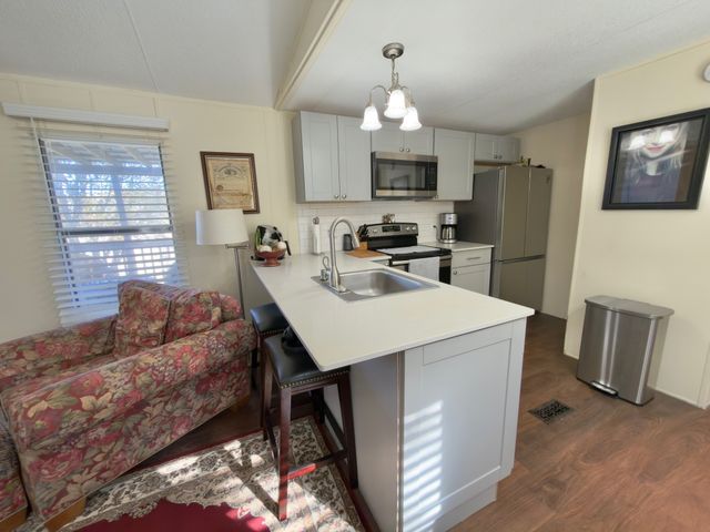 3955 Kennedy Creek Rd, Auburntown, TN 37016