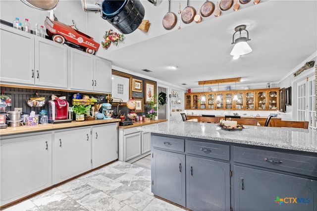 205 Live Oak Drive, Harker Heights, TX 76548