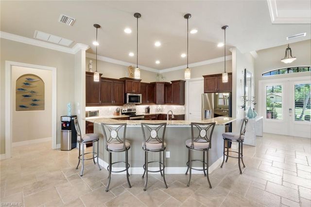1621 SW 43rd TER, Cape Coral, FL 33914