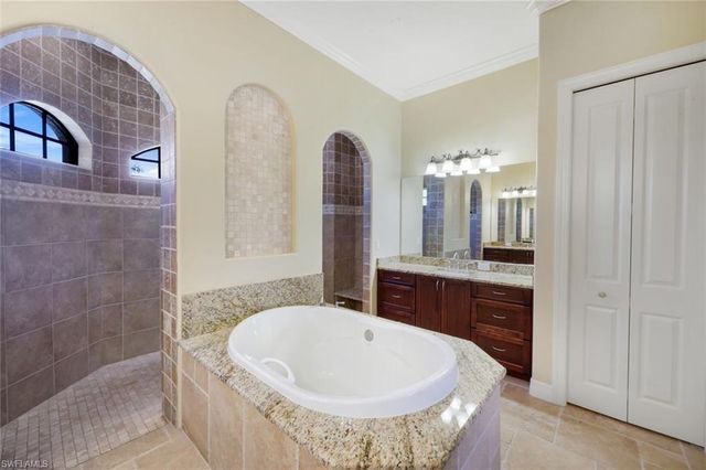 1621 SW 43rd TER, Cape Coral, FL 33914