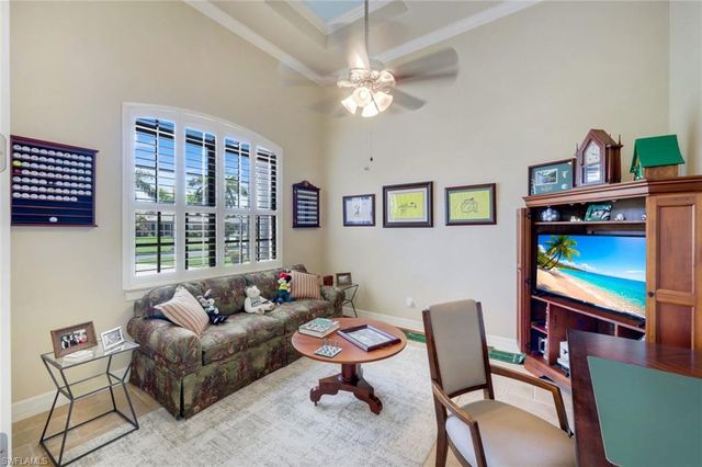 1621 SW 43rd TER, Cape Coral, FL 33914