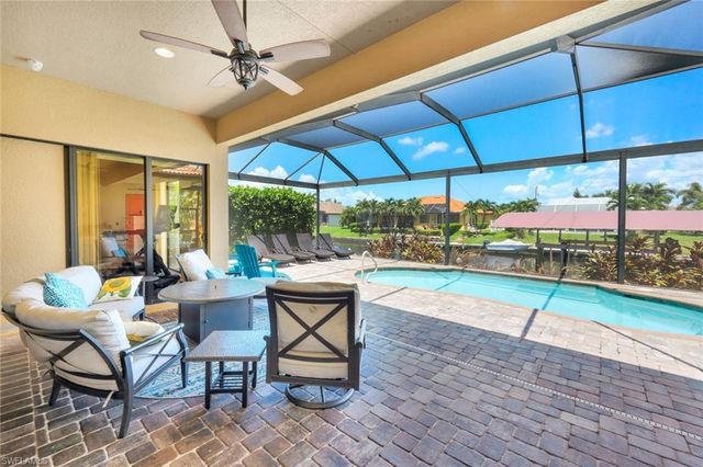 1621 SW 43rd TER, Cape Coral, FL 33914