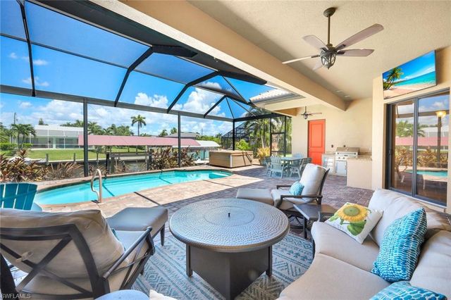 1621 SW 43rd TER, Cape Coral, FL 33914