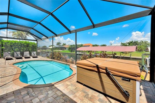 1621 SW 43rd TER, Cape Coral, FL 33914