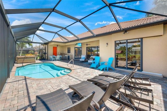1621 SW 43rd TER, Cape Coral, FL 33914