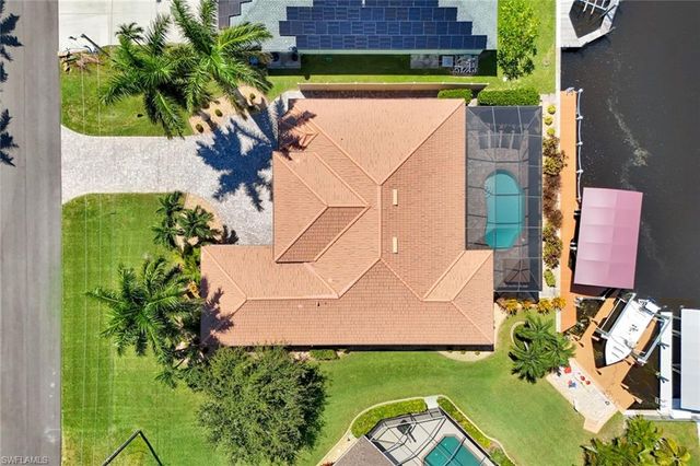 1621 SW 43rd TER, Cape Coral, FL 33914