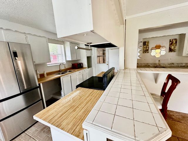3658 Reaves Road, Cleveland, TX 77328