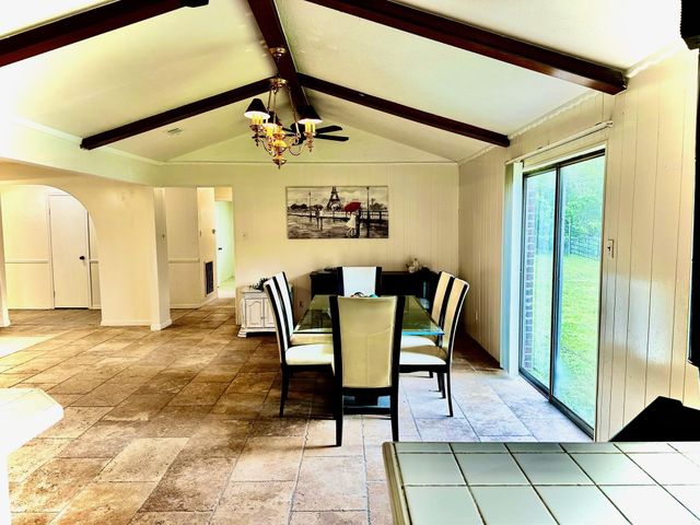 3658 Reaves Road, Cleveland, TX 77328