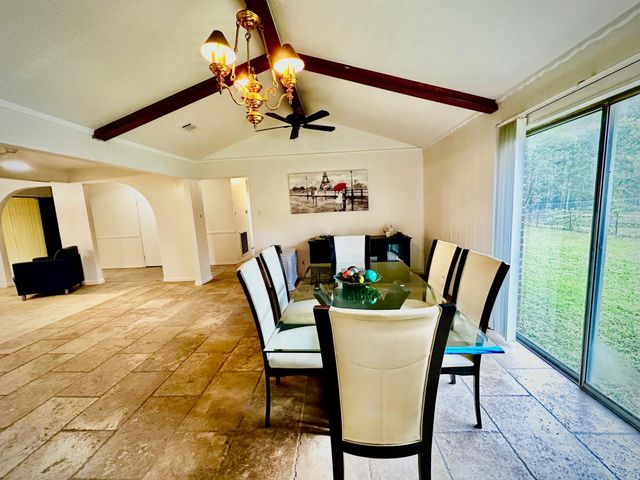 3658 Reaves Road, Cleveland, TX 77328