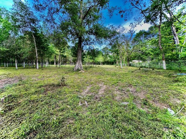 3658 Reaves Road, Cleveland, TX 77328