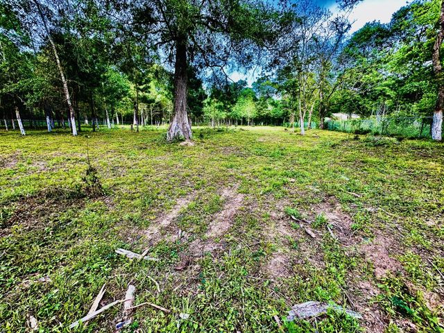 3658 Reaves Road, Cleveland, TX 77328