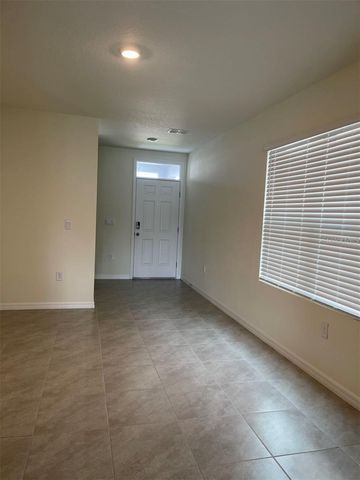 5526 OXFORD GRAY ROAD, Wesley Chapel, FL 33545