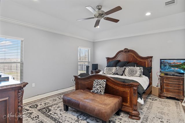 4002 False River Drive, Bossier City, LA 71111