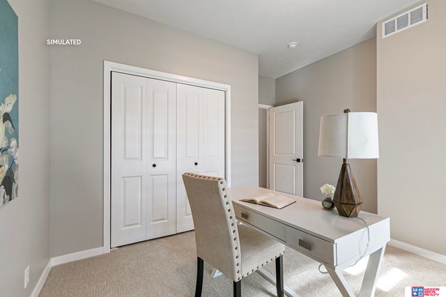 10730 Majestic Lane, Lincoln, NE 68527