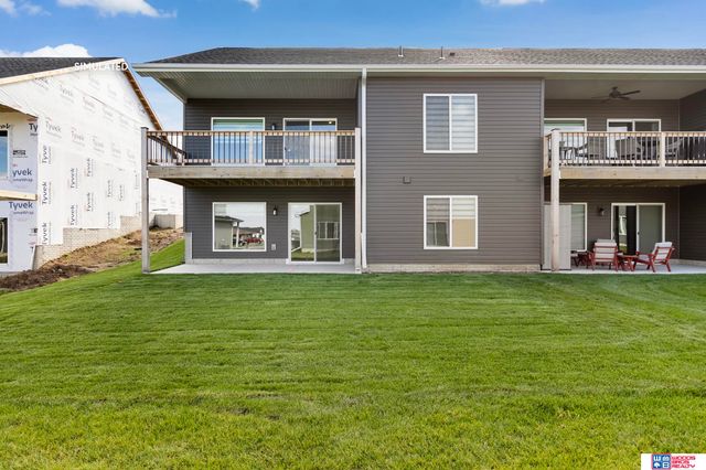 10730 Majestic Lane, Lincoln, NE 68527